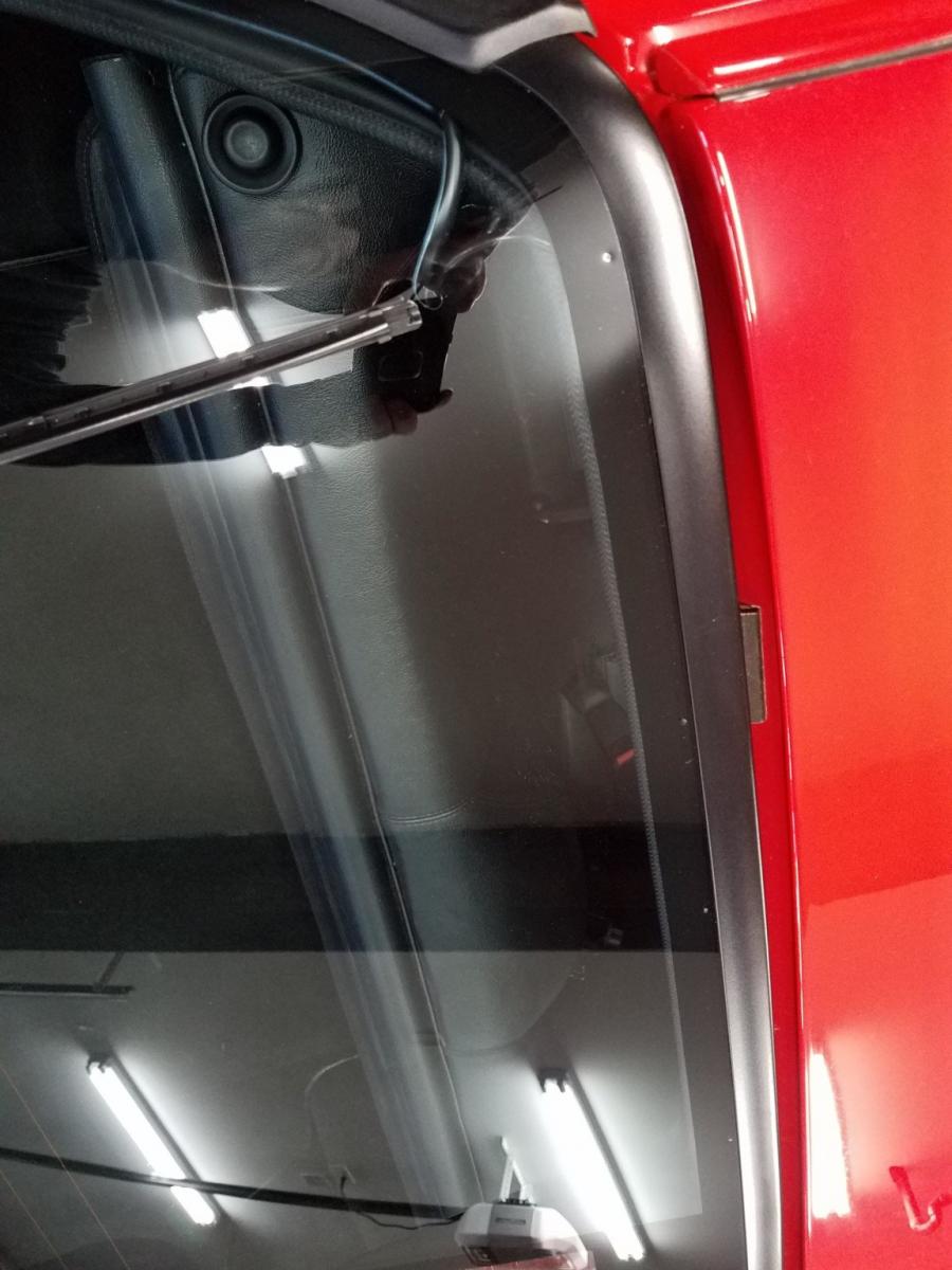Детали экстерьера Porsche 944 Turbo 1986 года  (фото 49 из 149)